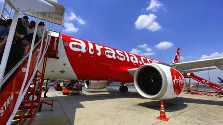 AirAsia Super App จัดโปรโมชั่นลดแรง รับกระเเสเปิดประเทศคึกคัก บินคุ้มเลือกได้กว่า 700 สายการบิน